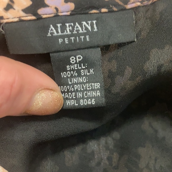 Alfani flutter flower print skirt maybe worn once! - Picture 2 of 4